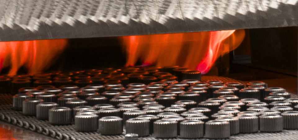 Sintering-process_Components-entering-furnace